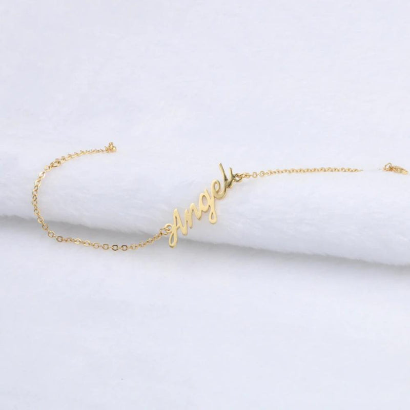 Personalisiertes Schmuckset mit Halskette, Ring und Ohrringen