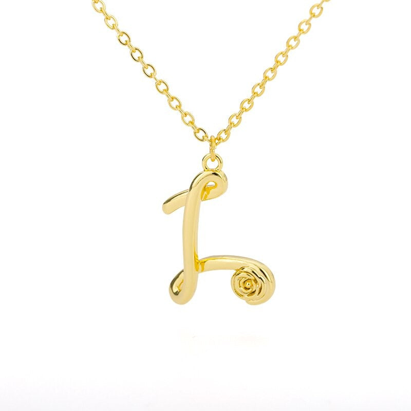 Personalisierte Halsketten mit Anhänger im Rosenblütenstil mit Anfangsbuchstaben A-Z