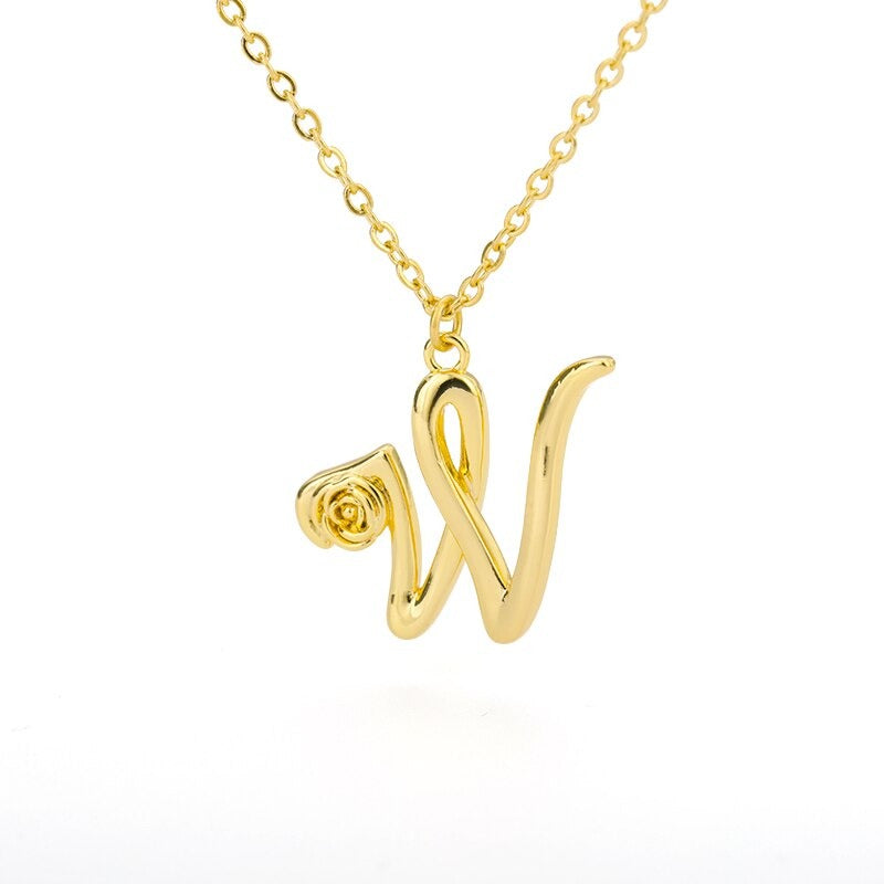 Personalisierte Halsketten mit Anhänger im Rosenblütenstil mit Anfangsbuchstaben A-Z