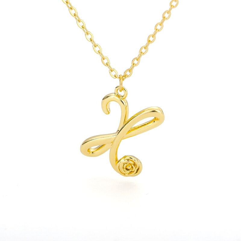 Personalisierte Halsketten mit Anhänger im Rosenblütenstil mit Anfangsbuchstaben A-Z