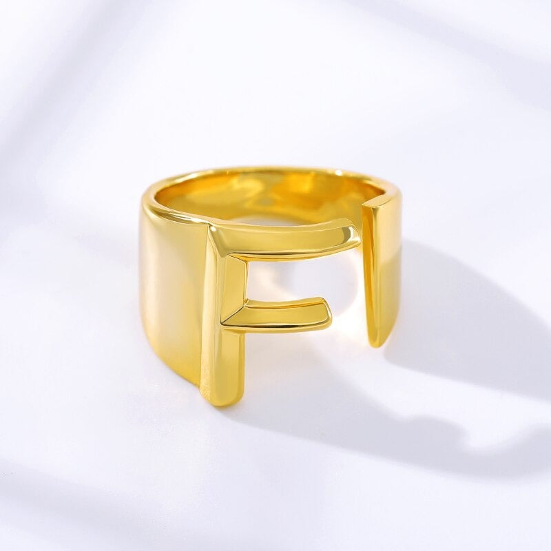 Personalisierte dicke und hohle verstellbare Ringe mit Anfangsbuchstaben A-Z