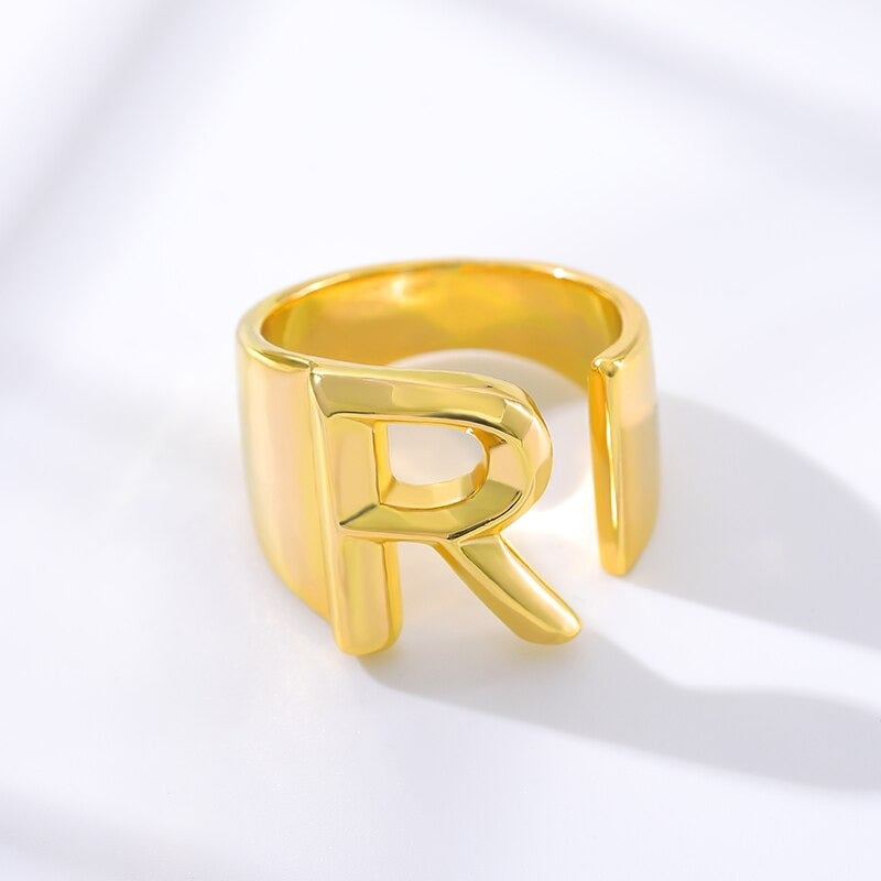 Personalisierte dicke und hohle verstellbare Ringe mit Anfangsbuchstaben A-Z