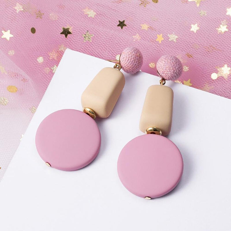 Geometrische Tropfenohrringe mit rosa und sehr Peri-Motiv