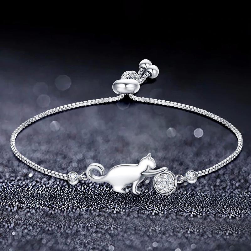 Verspieltes Kitty Charm Armband mit Strass