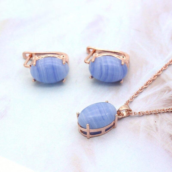 Edles Set aus Halskette und Ohrringen mit Strasssteinen