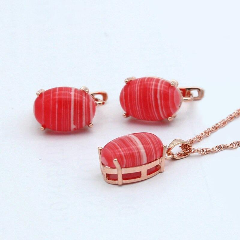 Edles Set aus Halskette und Ohrringen mit Strasssteinen