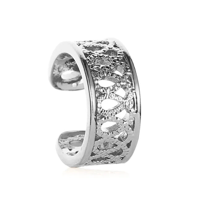 Crossover-Ohrringe in Silber, Gold und Rosé mit Zirkoniasteinen (sich kreuzende Linien)