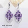 Kollektion mit Wassertropfen-Strassohrringen mit violettem Motiv