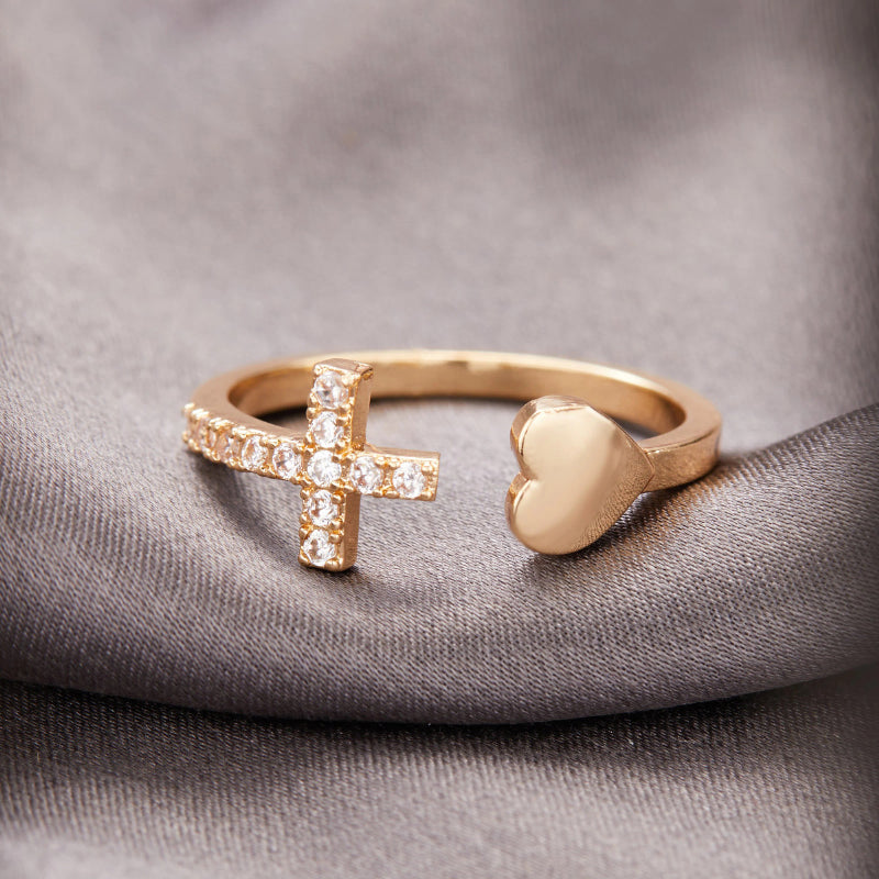Verstellbare Ringe mit Heiligem Kreuz und Herz und Strassbesatz