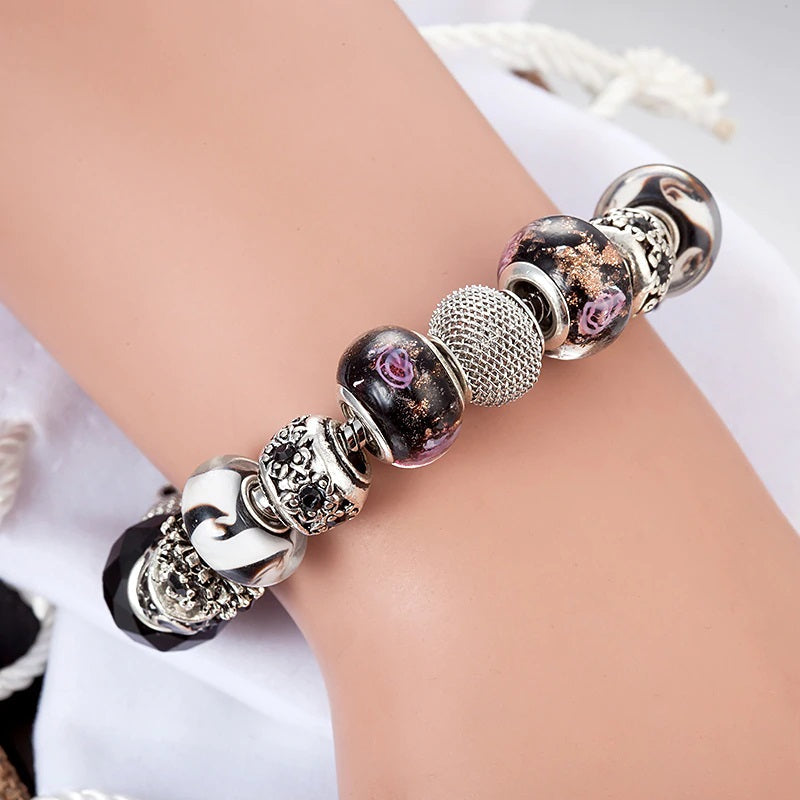 Strass verzierte modische Herz-Charm-Perlen-Armbänder in verschiedenen Stilen