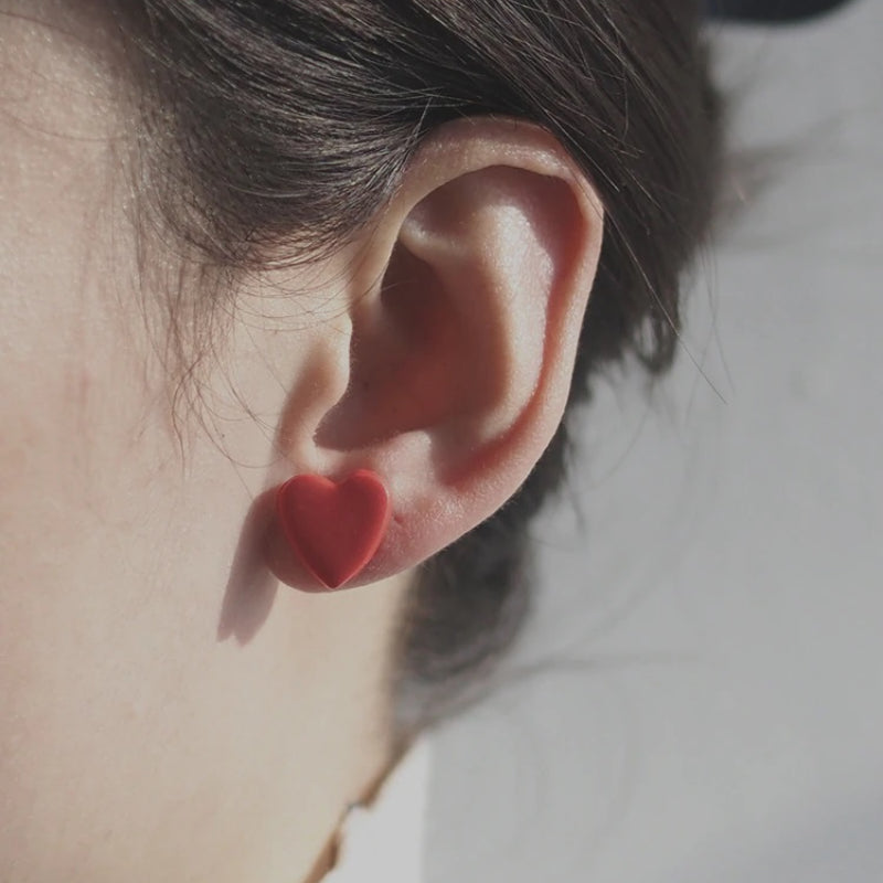 Romantische kleine Valentinstag-Liebesherz-Ohrring-Kollektion