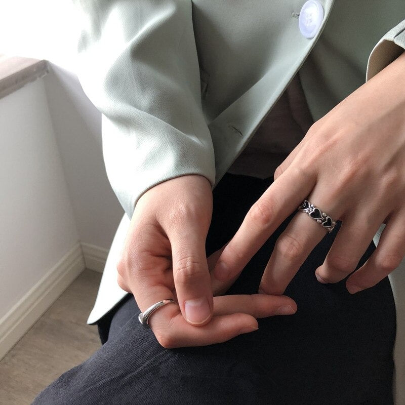 Romantische, Vintage-inspirierte Ringe mit Herzverzierung von Forever Love
