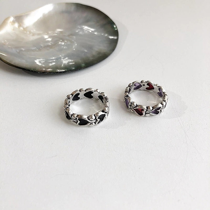 Romantische, Vintage-inspirierte Ringe mit Herzverzierung von Forever Love