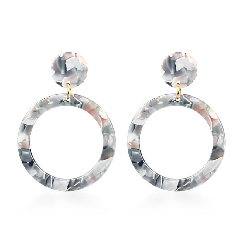 Runde schillernde baumelnde Ohrringe