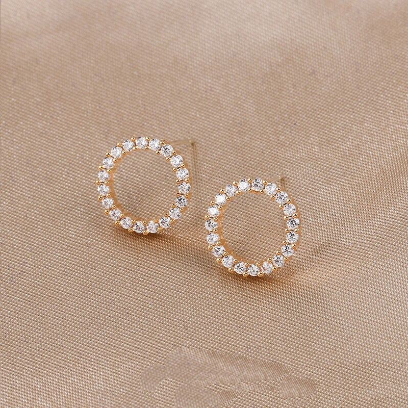 Runde Ohrstecker mit Zirkonia