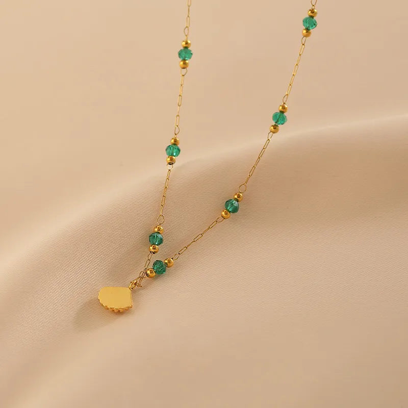 Grüne Perlenmuschelkette