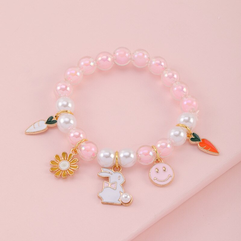 Bunte Perlenarmbänder für Kinder