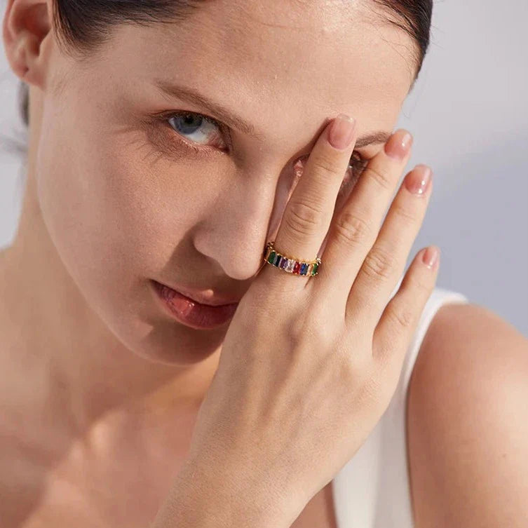 Bunter Zirkonia-Ring