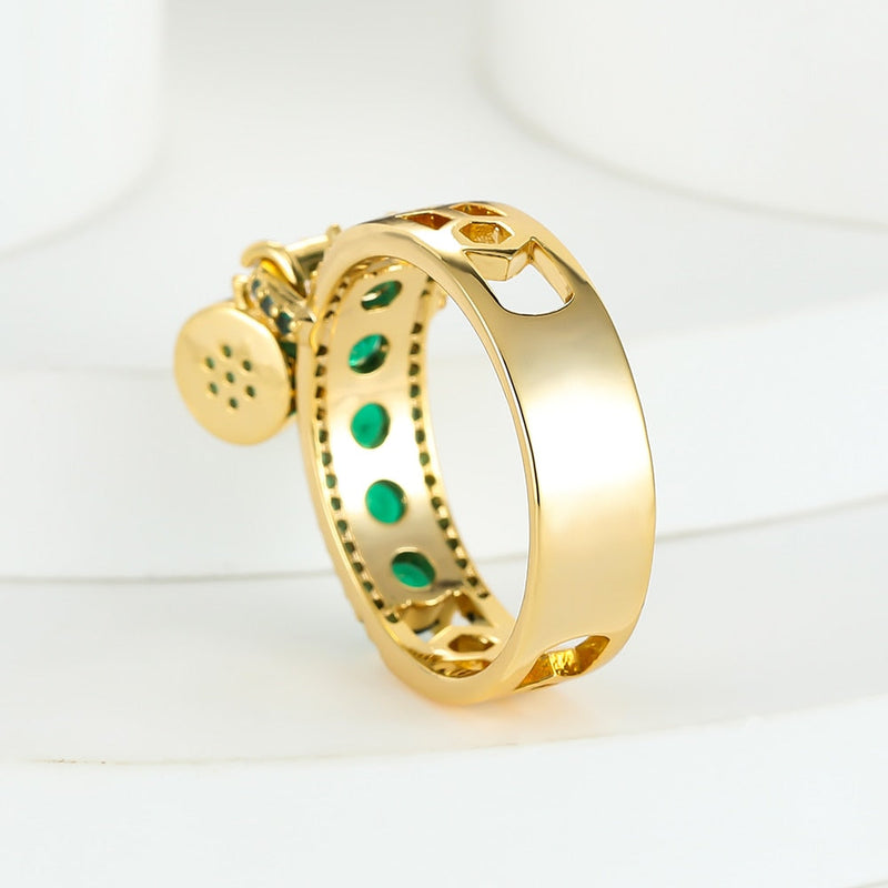 Königlicher Charm-Ring