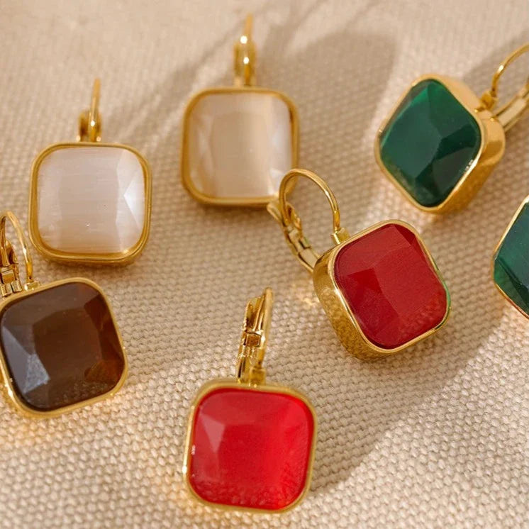 Quadratische Opalstein-Hakenohrringe