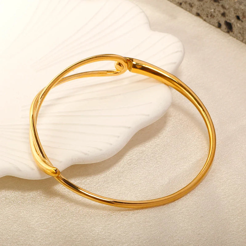 Massives Kreuzarmband