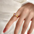 Ovaler Goldring mit Zirkonia