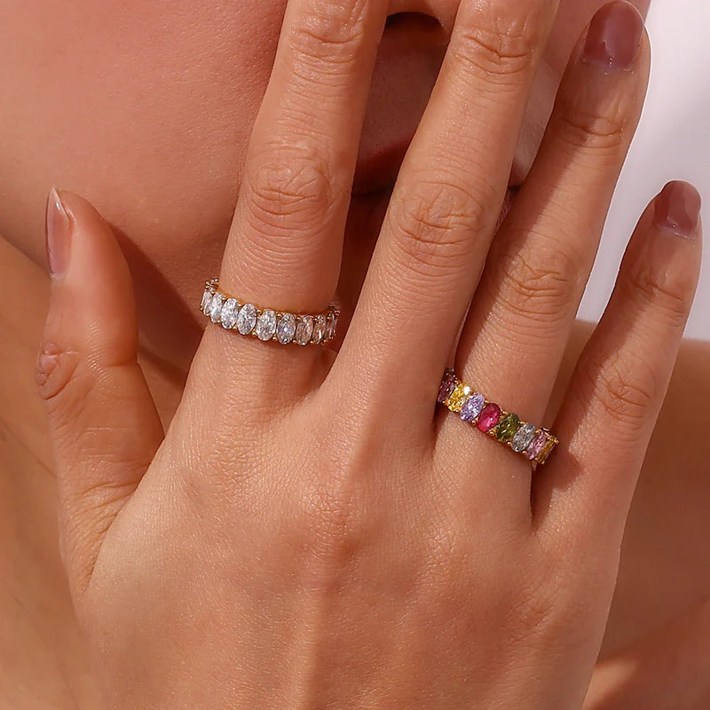 Mehrfarbiger ovaler Zirkonia-Ring
