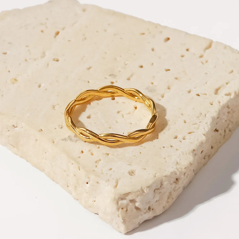 Doppellagiger Infinity-Ring