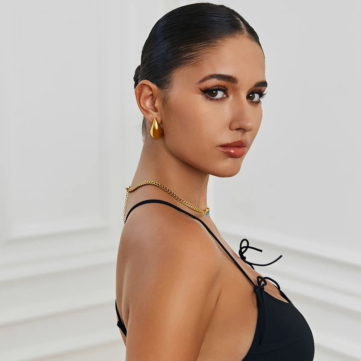 Ohrringe mit birnenförmigem Tropfenschliff