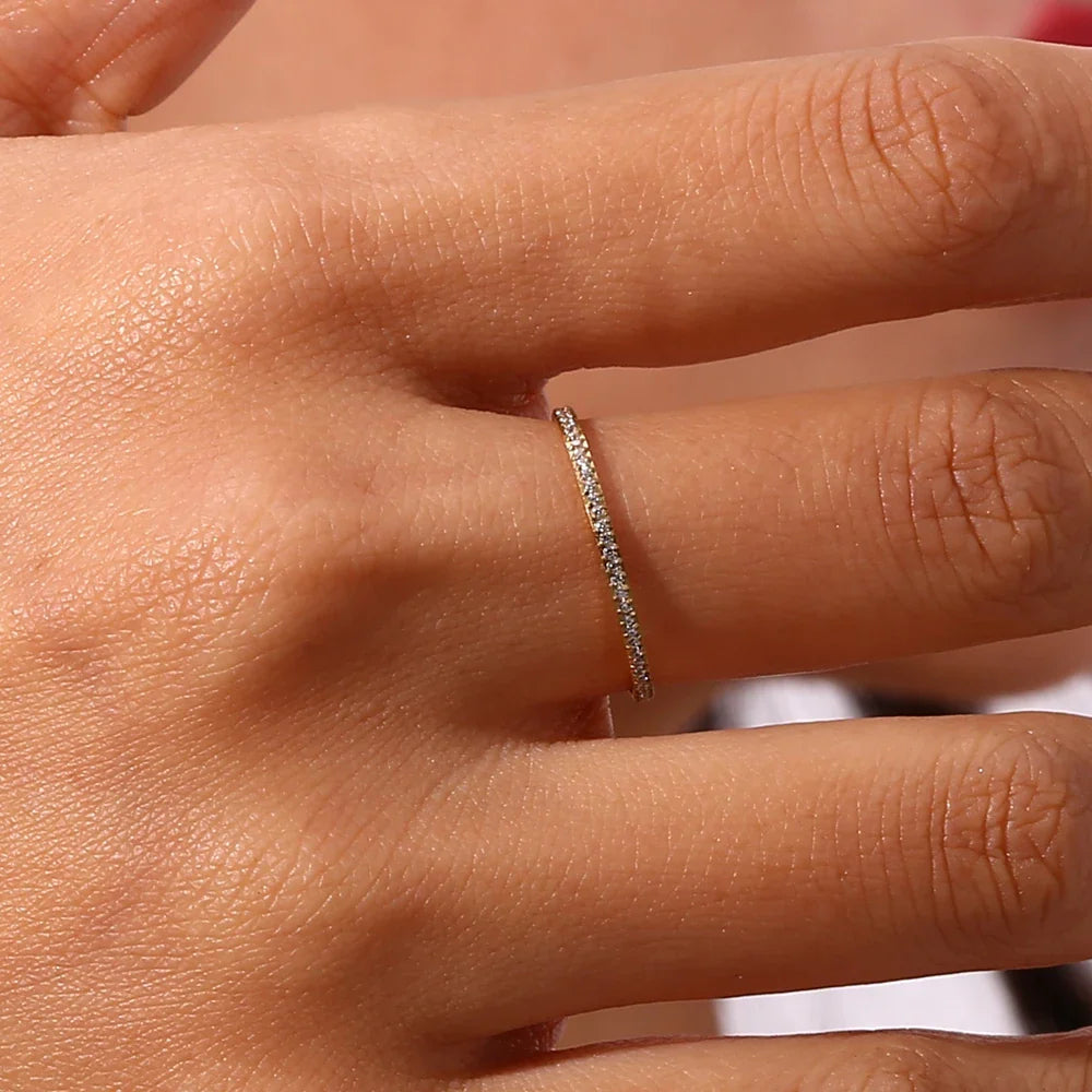 Dünner Kristallring