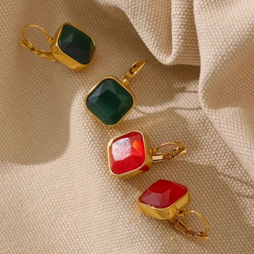 Quadratische Opalstein-Hakenohrringe