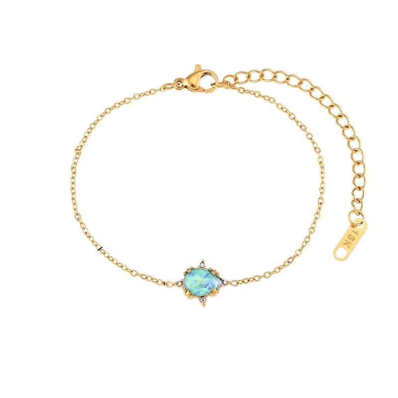 Armband mit blauem Opalstein in Wassertropfenform