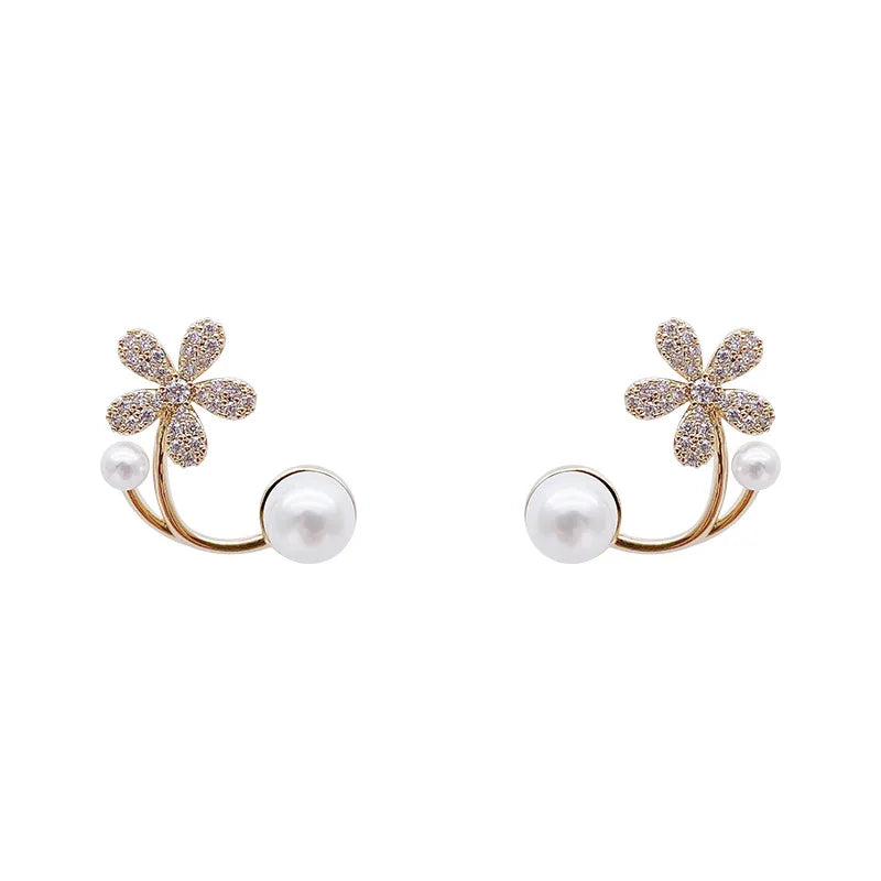 Goldohrringe Blume und Perle