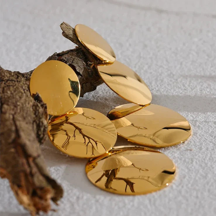 Ohrring mit Kreis-Anhänger