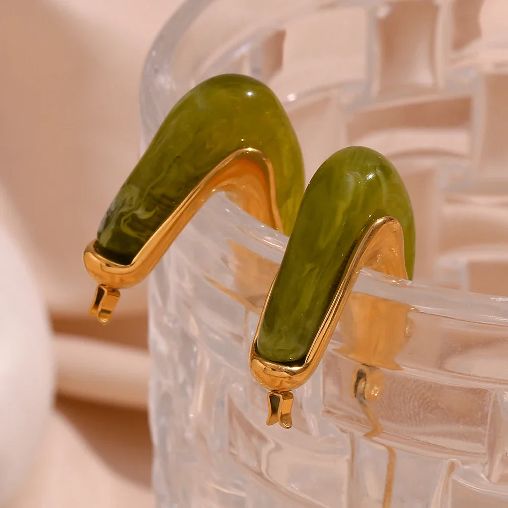 Creolen in V-Form aus Bernstein