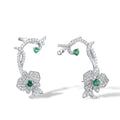 Statement-Ohrstecker mit Strasssteinen im Ear Cuff