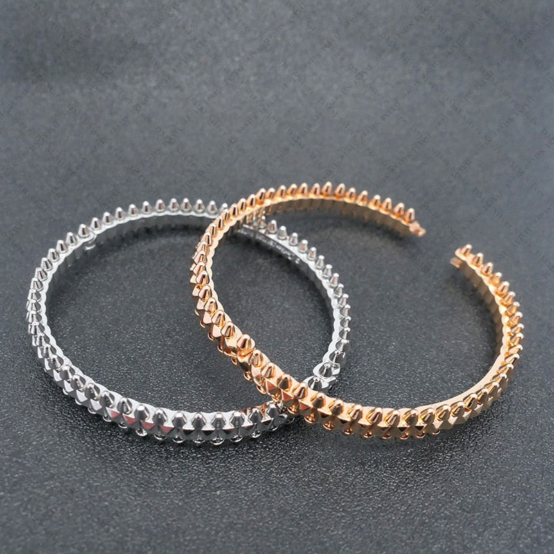 Advanced Rotating Rivet Armband