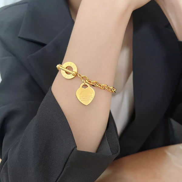 Armband mit Herz-Anhänger