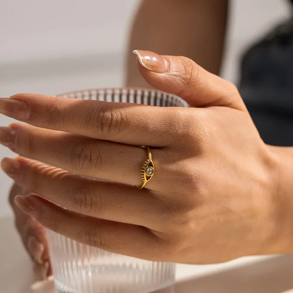 Ring mit bösem Blick