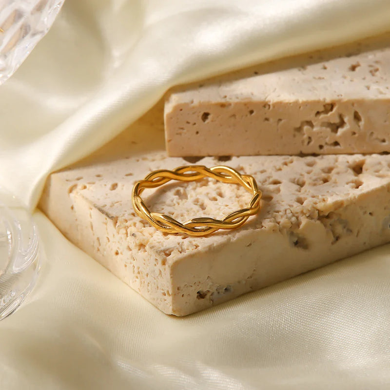 Doppellagiger Infinity-Ring