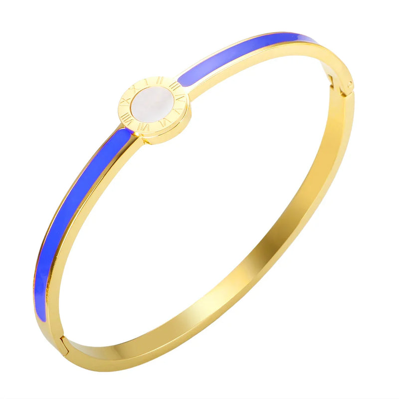 Buntes Armband mit römischen Ziffern