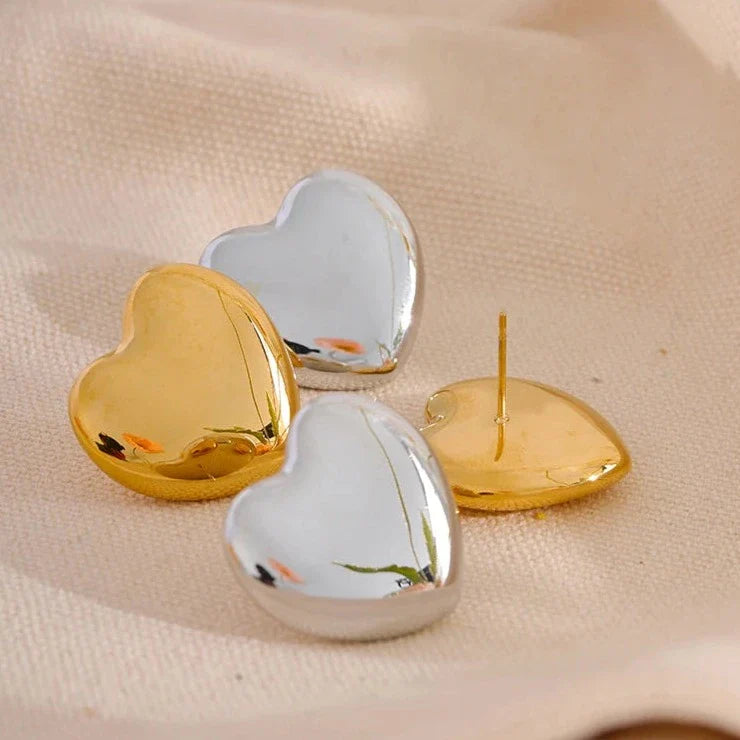 Ohrstecker mit großem Herz