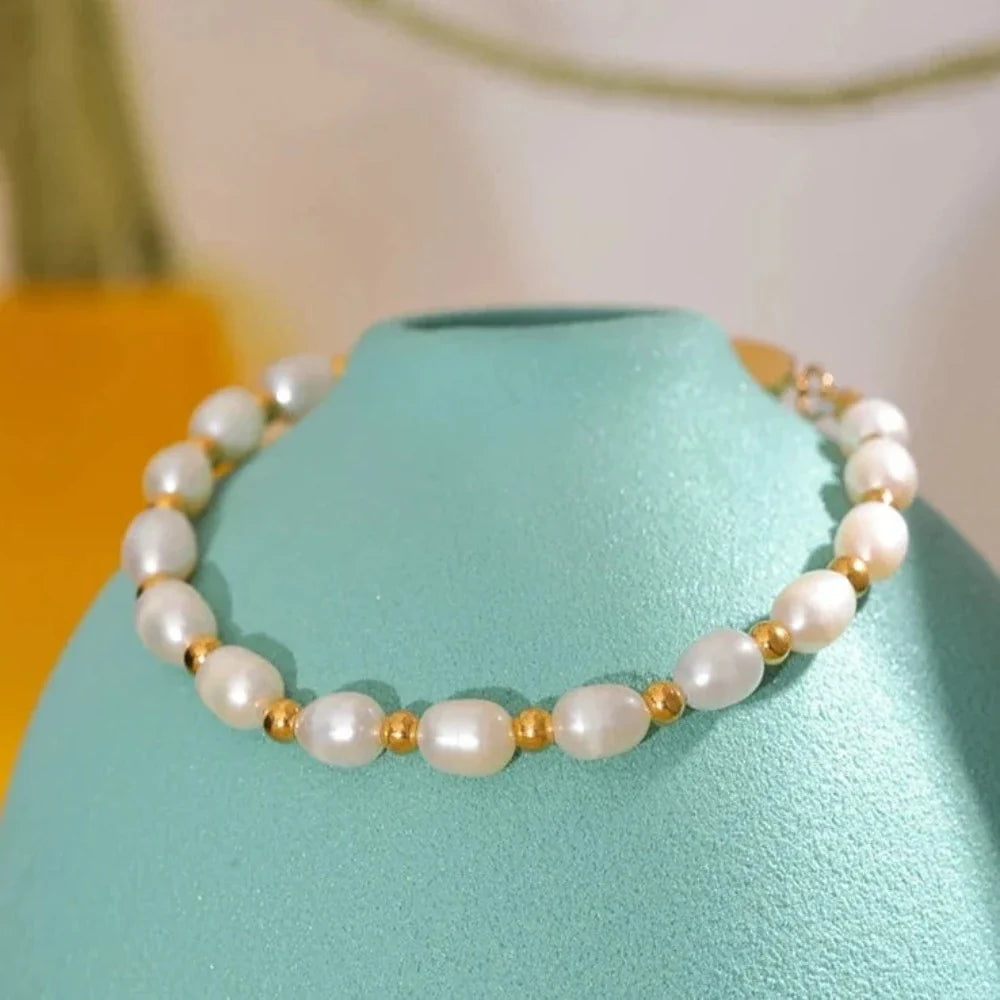 Armband aus Süßwasserperlen