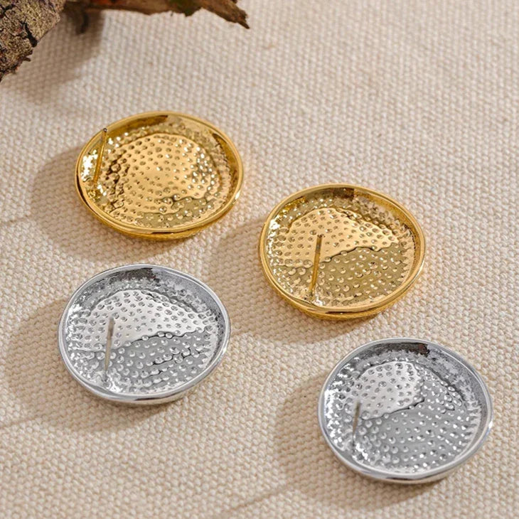 Ohrstecker mit Knopf