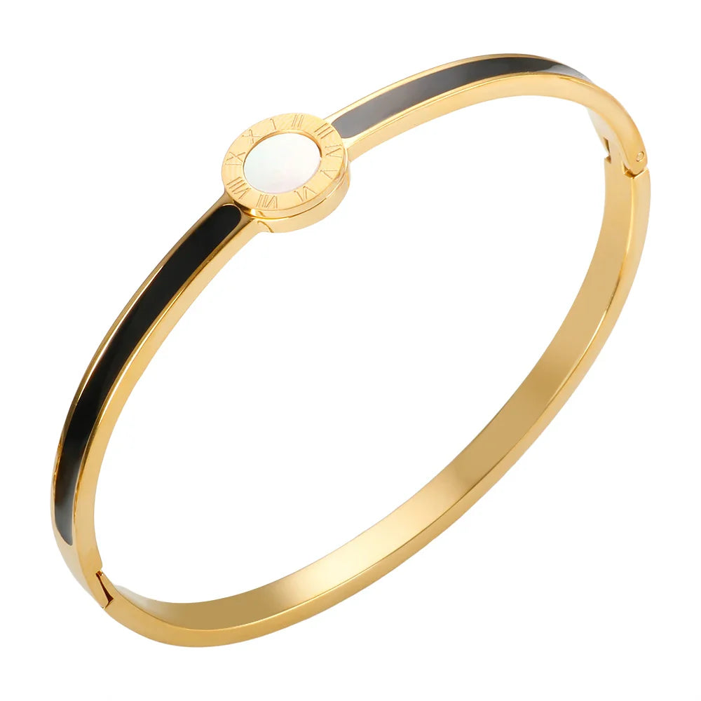 Buntes Armband mit römischen Ziffern