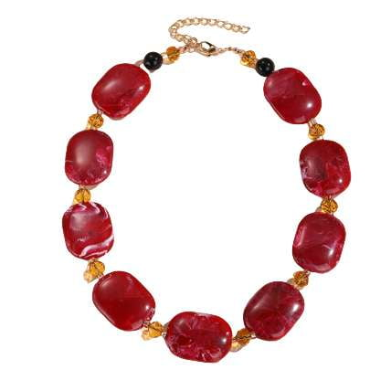 Halskette aus Makramee