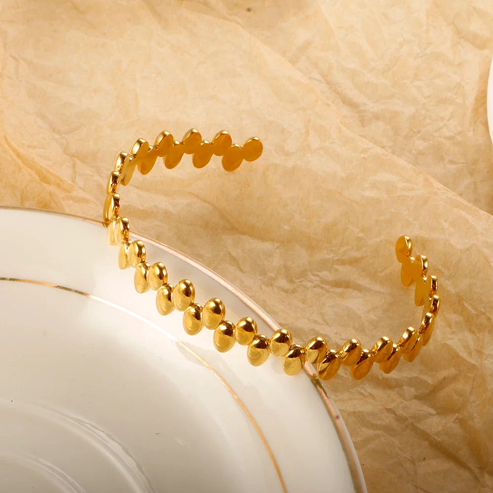 Asymmetrisches Armreif