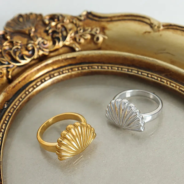 Gold Muschel Ring