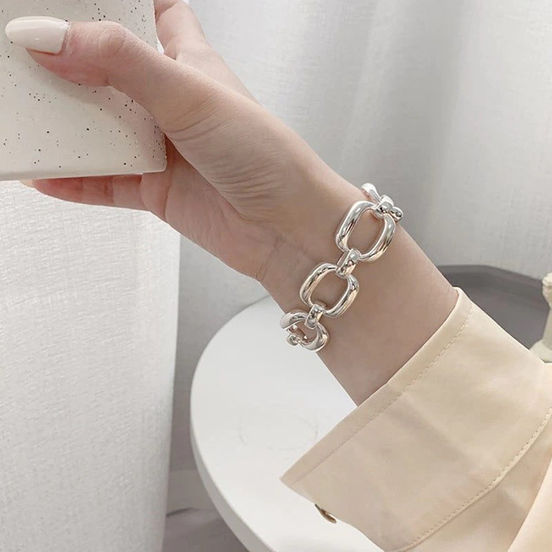 Versilberte, hohle, dicke Statement-Armbänder aus Kette