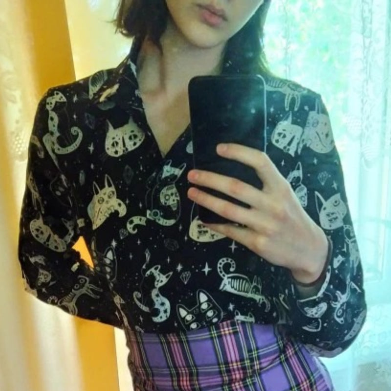 Weiche und lockere Langarmblusen mit Cartoon-Katzen-Print